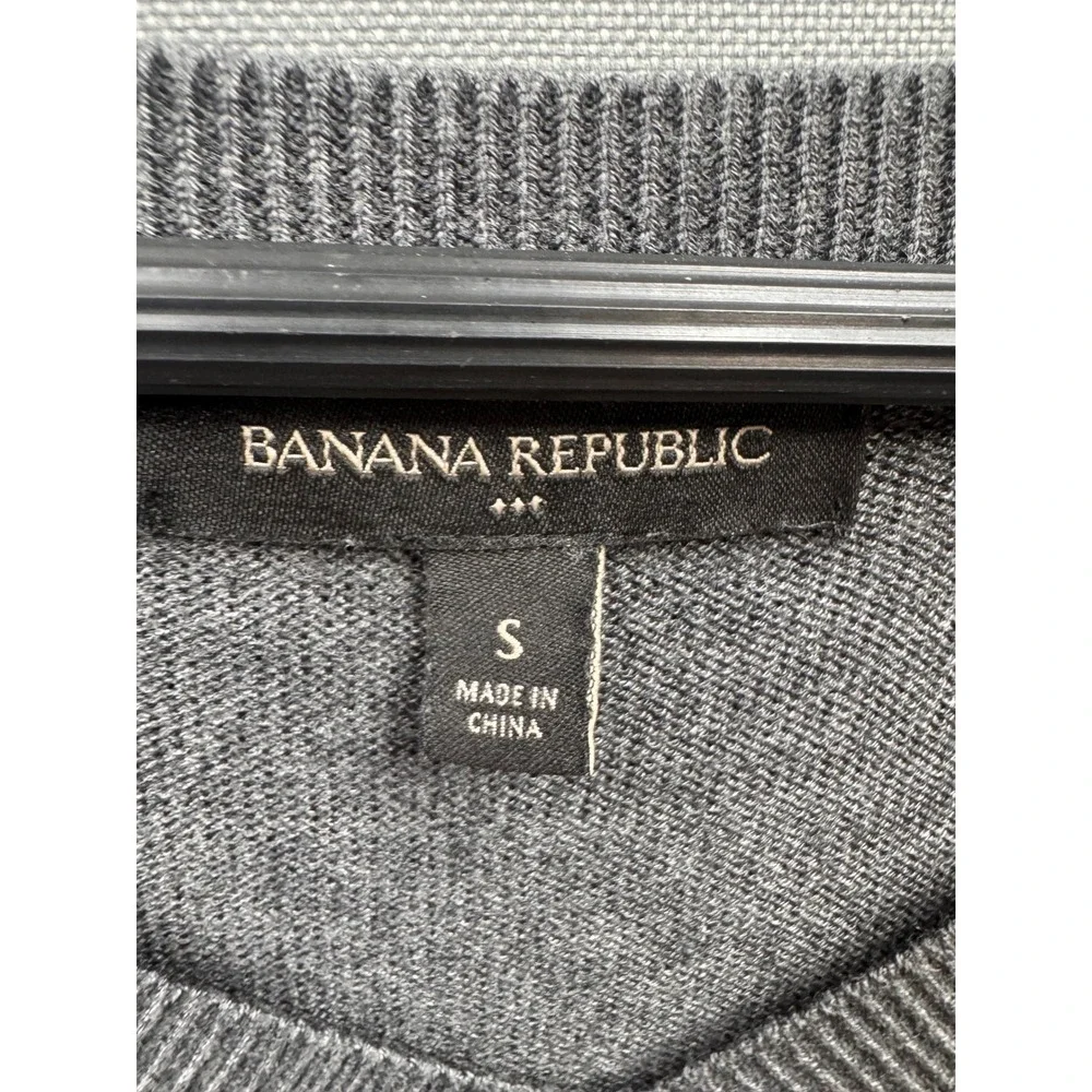 Banana Republic V-Neck Sweater‎ Womens Gray Ribbed Trim Knit Small